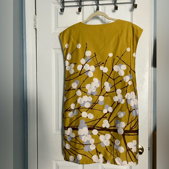 Gorgeous Marimekko floral shift dress - Picture 3 of 7